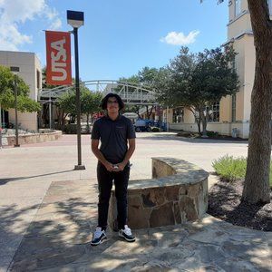 Meet your Posher, Joseph